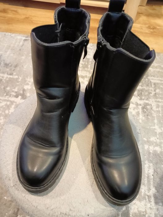 Botki lekko ocieplane jak nowe
