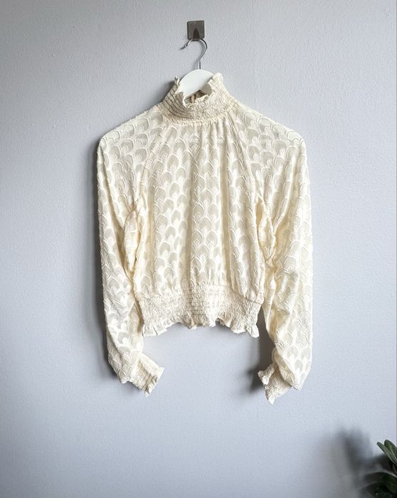 Kremowy elegancki golf S/M