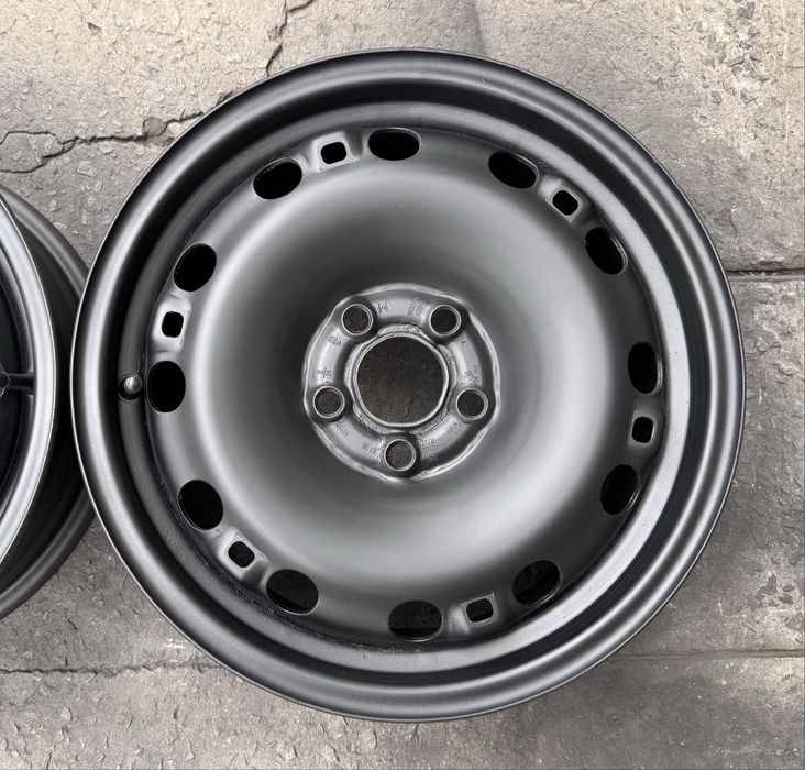 Диски r15 6J 5x100 ET-38 на Skoda/Volkswagen/Seat/Audi/Toyota/Subaru/Octavia Tour/Fabia/Rapid/Roomster/Golf 4/Bora/Polo/Beetle/Jetta/Lupo/Fox/A2/A3