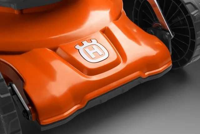 Kosiarka Spalinowa z napędem Husqvarna Lc 140 SP 40 cm kosz: 50 litrów