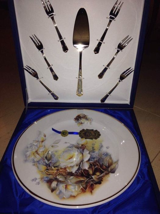 Cake Plate441859884314808321