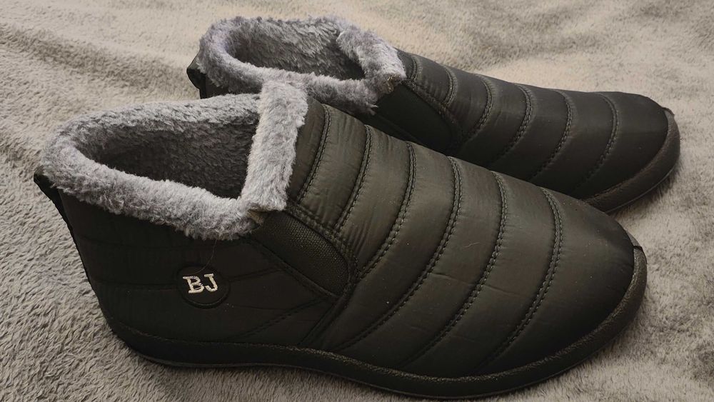 Nowe kapcie buty męskie ocieplane roz 41