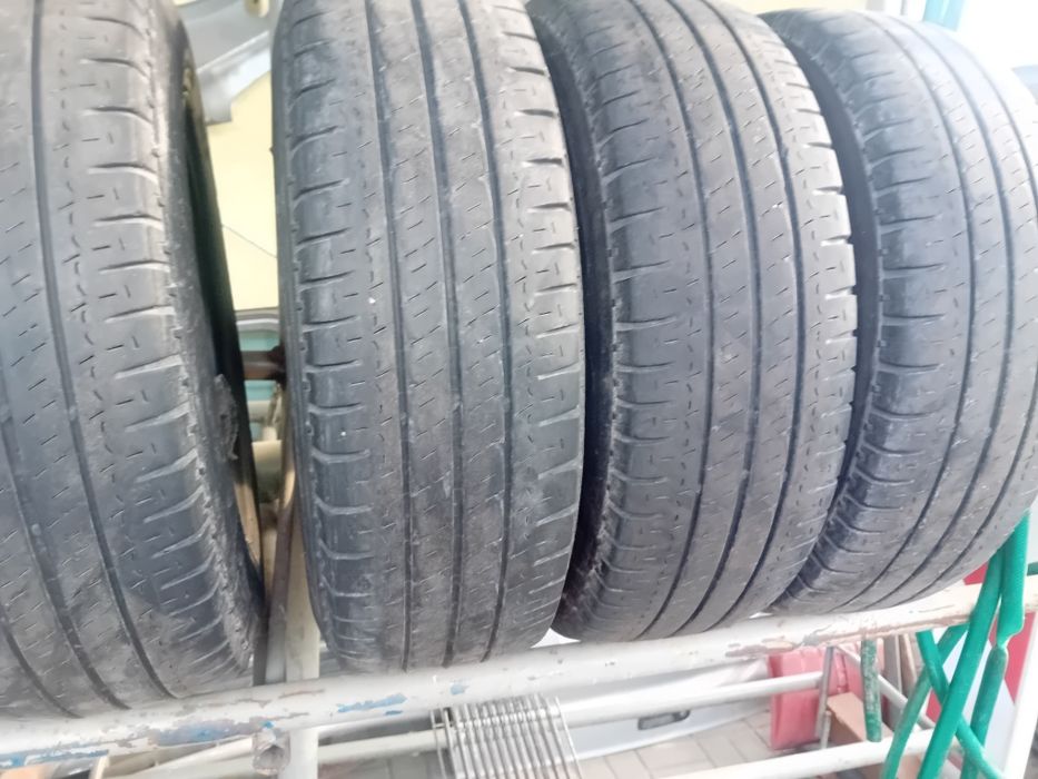 Opony 215/70/15 c michelin