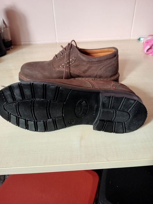 Sapato de pele genuína tipo alentejano