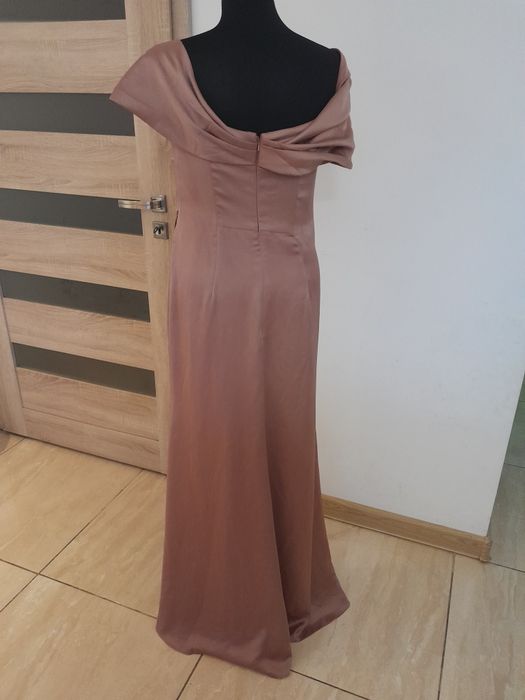 Piękna elegancka efektowna sukienka rozciecie asymetryczna góra L 40