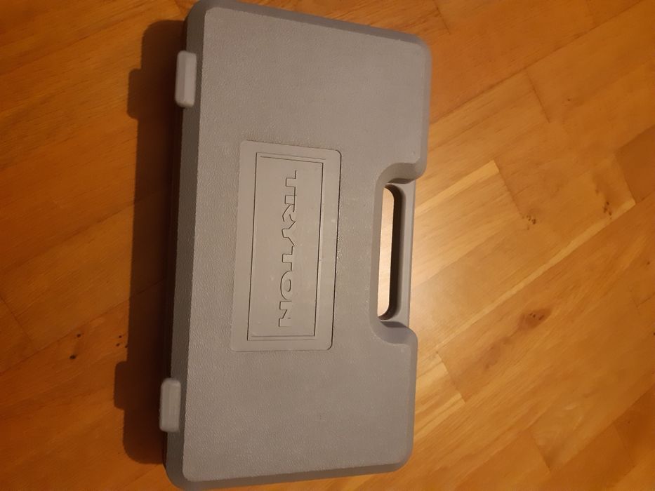 Narzędzie wielofunkcyjne Tryton 300W