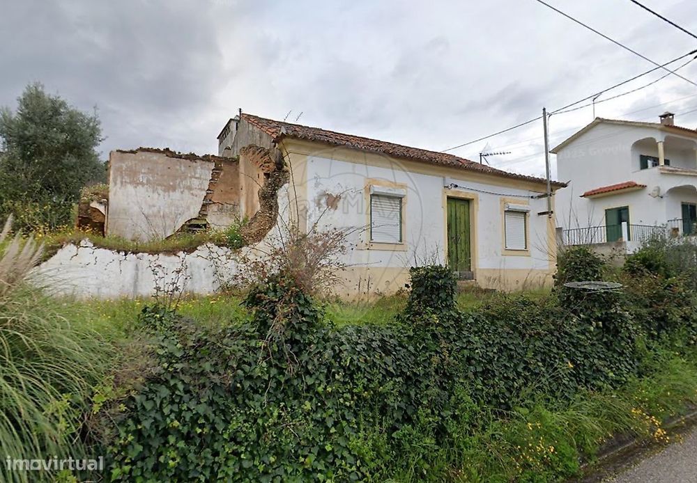 Moradia T2 para venda