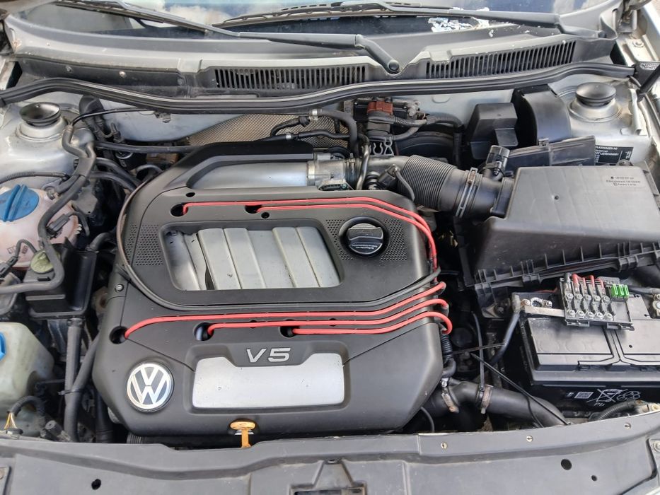 VW BORA V5 2.3cc