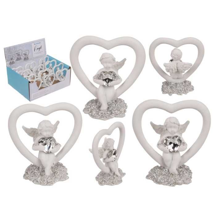 Siedzący aniołek z kryształowym sercem