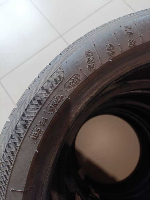 Пара шин б/у (2шт) 225/45R17 94Y Kleber Dynaxer UHP