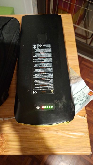 Bicicleta elétrica dobravél