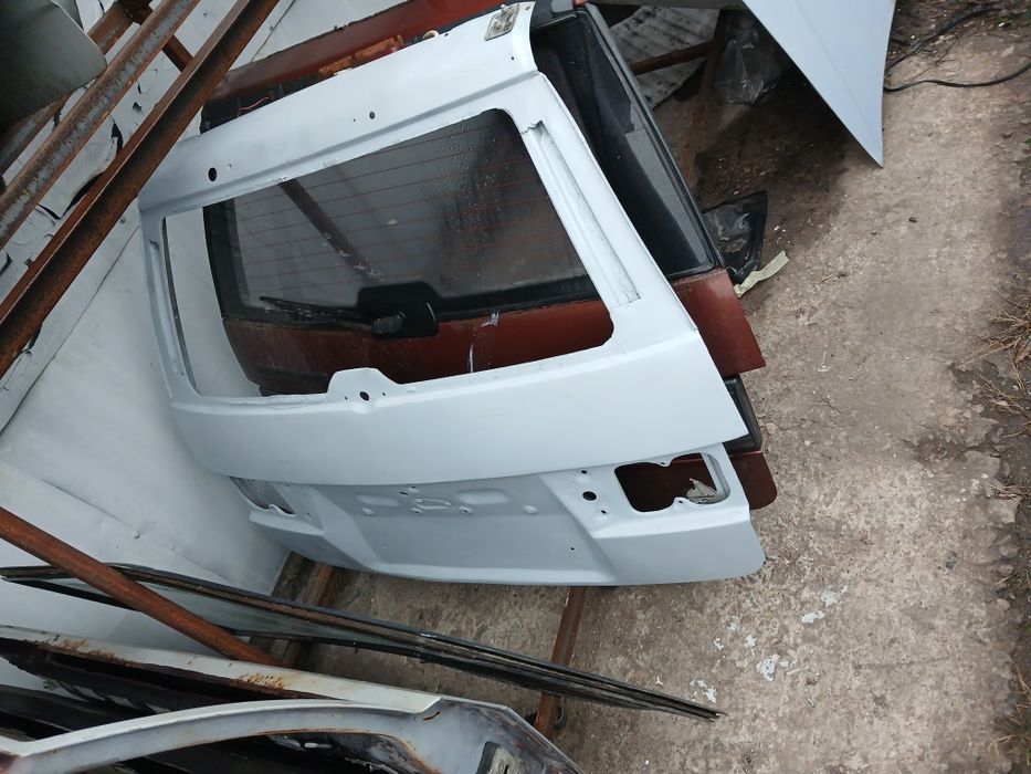 Стоп, ляда, кришка багажника ваз 2111