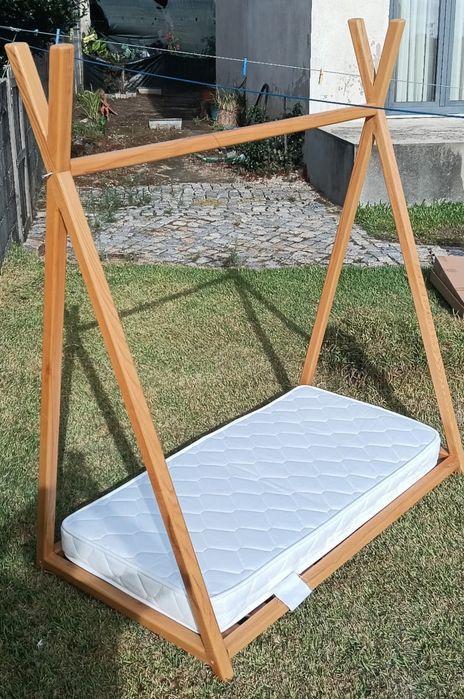 Cama criança em madeira maciça