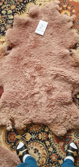 skóra owcza brązowa