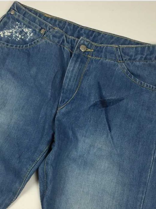 Levi’s proste jeansy z mankietami 26x32