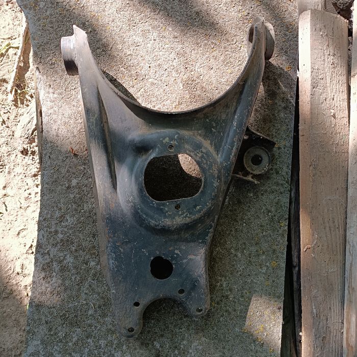 Автозапчастини...