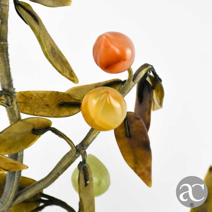 Árvore bonsai, China, feito em pedra, quartzo e jade n3