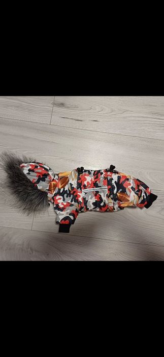 комбінезон яскравий,стильний, теплий новий на маленьку собаку р-р S
