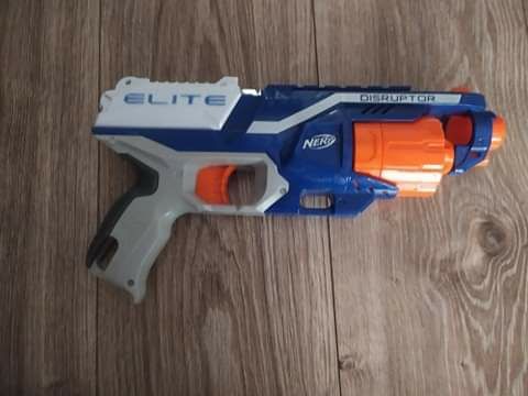Pistolety firmy Nerf