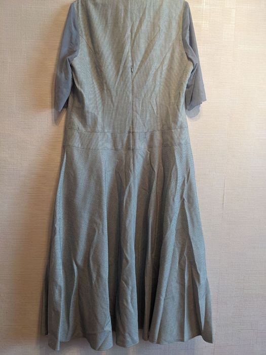 Жіноча сукня українського виробництва