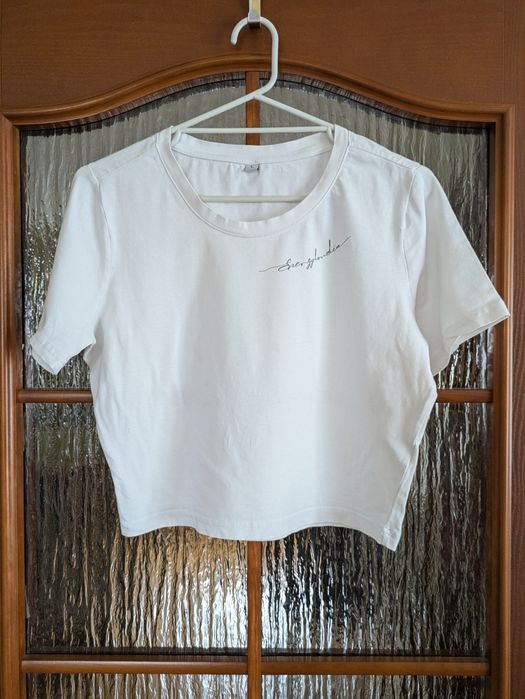 T-shirt, Crop Top, biały. Rozmiar L.