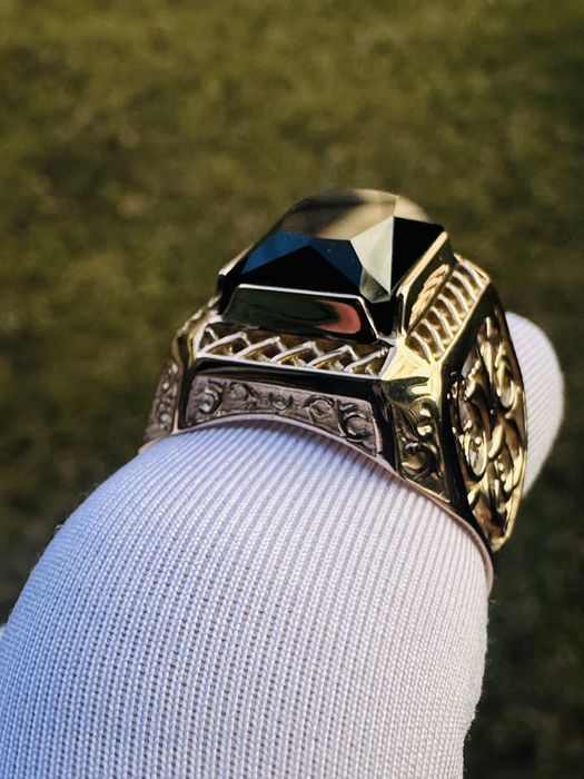 Мужской золотой перстень 585