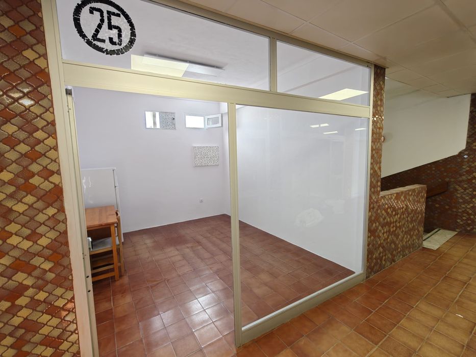 Loja para Arrendamento | Centro Comercial Avenida | Vila Real de Santo António