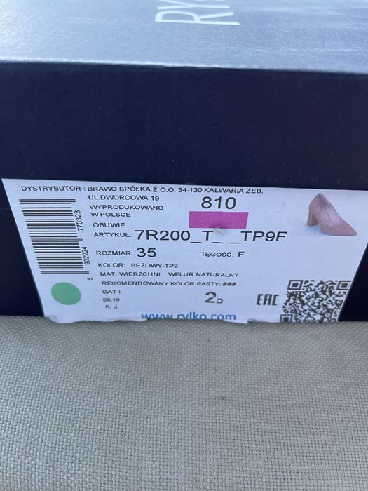 Czółenka Ryłko welur rozmiar 35