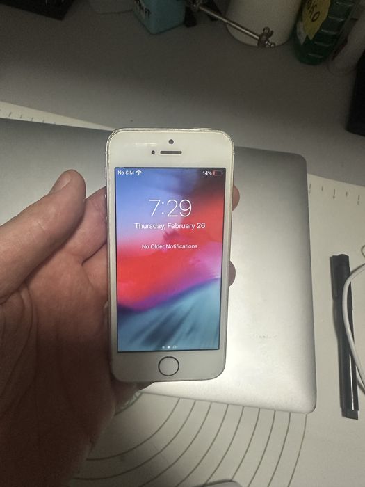 Iphone 5s 64gb never