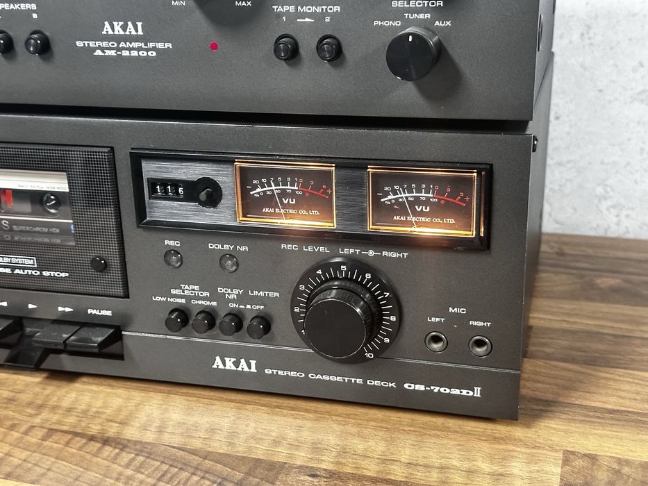 Zestaw Akai AX-2200, CS-702 II magnetofon deck, wzmacniacz,wychyły