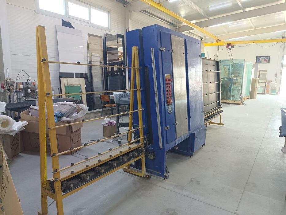Миюча машина для листового скла Glasswasher - 1600. Обробка скла