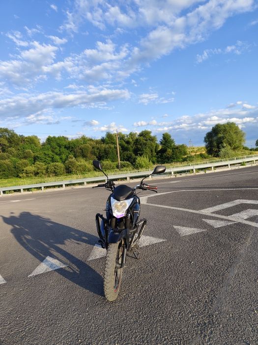 Продам мотоцик Lifan CityR 200