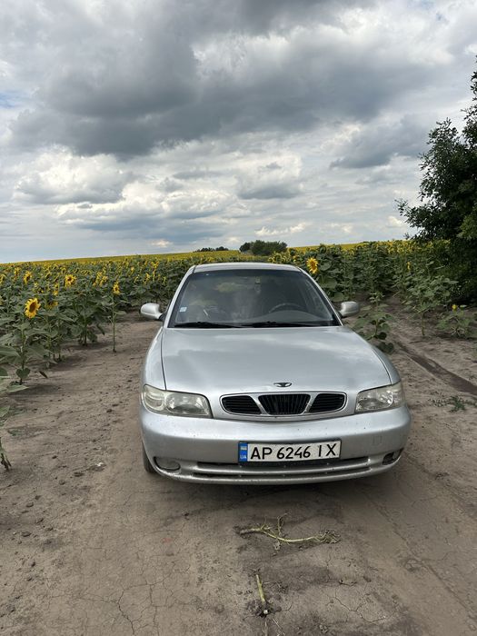 Daewwo Nubira, Део Нубіра 1998