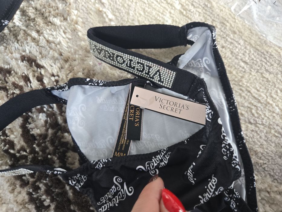 Zestaw Victoria secret czarny z napisami