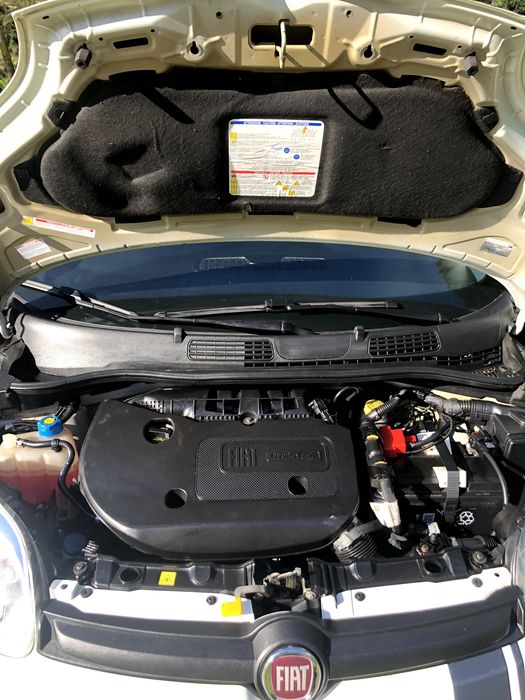 de garagem panda twinAir impecavél