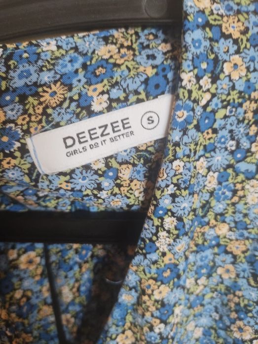 Sukienka deezee S marszczenia kwiatuszki