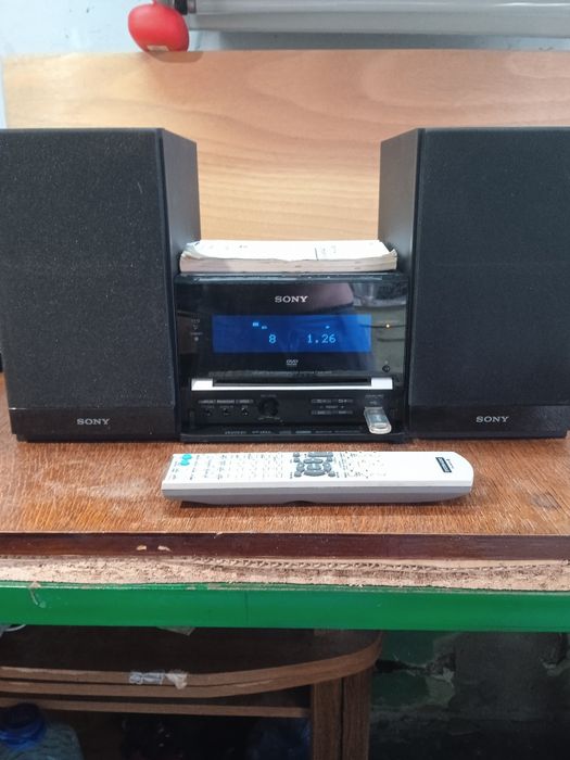 Муз центр Sony HCD-DH3  Hi Fi. DVD.