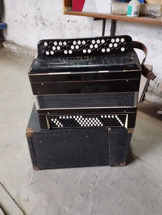Продам гамонь ретро
