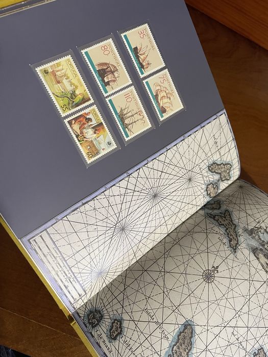 Selos - Livro Filatélico CTT - 'As Ilhas Atlânticas'