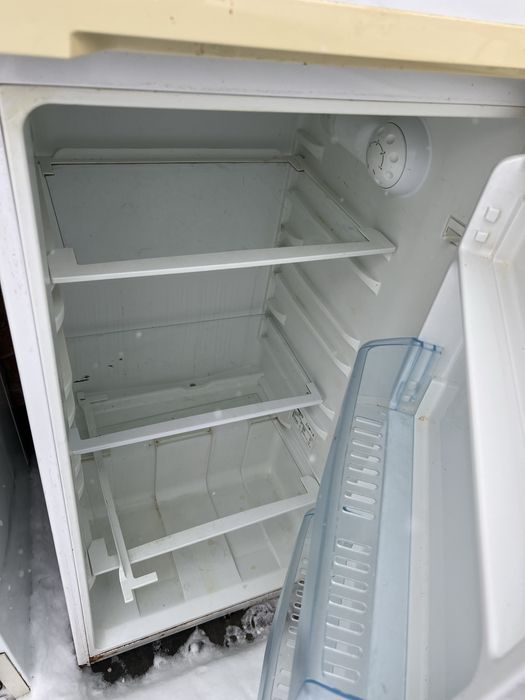 Продаж холодильника