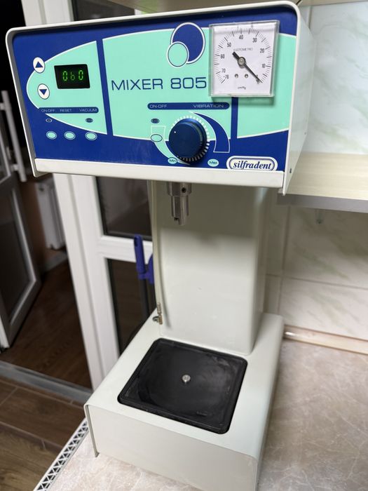 Вакуумний змішувач (міксер) зуботехнічний