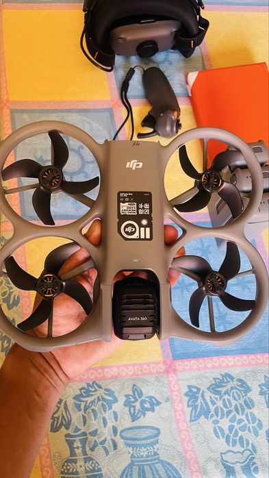 Drone DJI Avata 360 + Goggles N3 + RC Motion 3