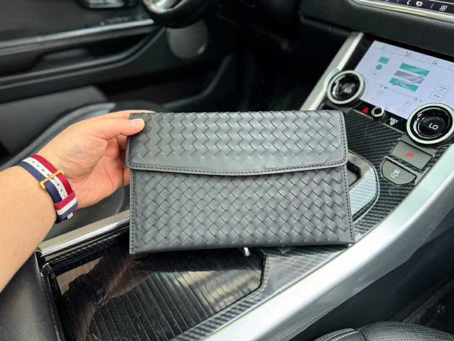 Bottega Veneta Męska torba torebka saszetka, skora 5-48-51.