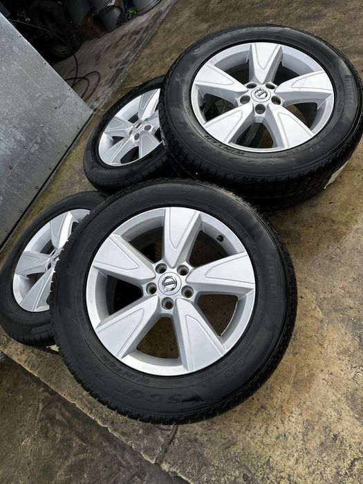 Диски Volvo r17 5/108 +Зимові шини v40 v50 v60 Ford Focus Mondeo S-Max