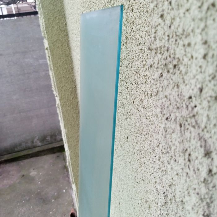 Стекла боковые части для душевой кабины 2шт