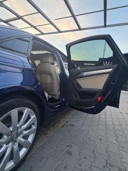 Audi A4 2013 VIN WAUAFAFL1EA046607 фото оголошення 10 з 20