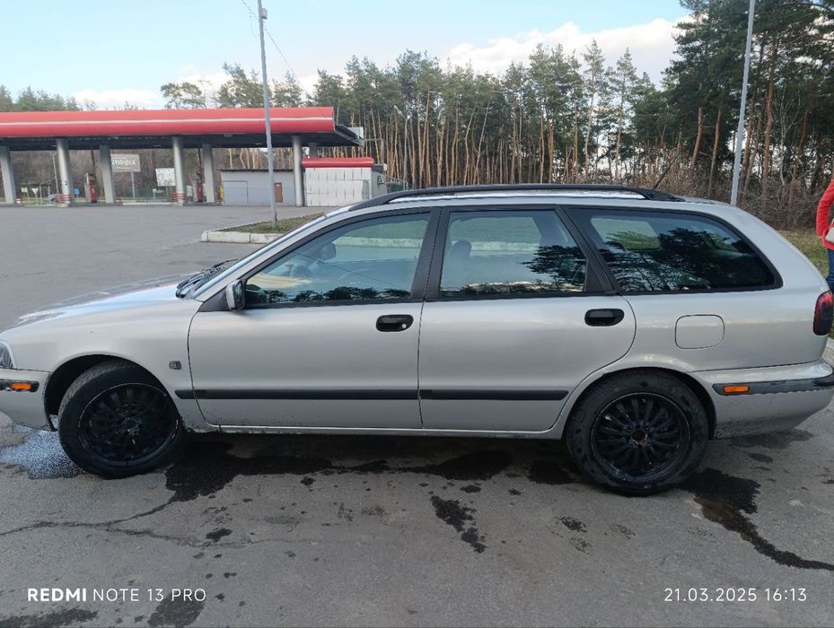 Продам Вольво универсал. Быстрая турбинованая машина. Динамичная