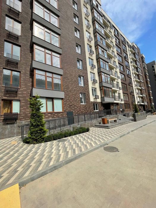 Продам 1-кімнатну квартиру в сданній секціі ЖК Сади Рівьєри (351-806)