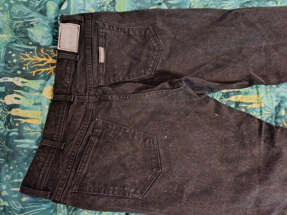 Wrangler Regular fit czarne 38x30 pas 94