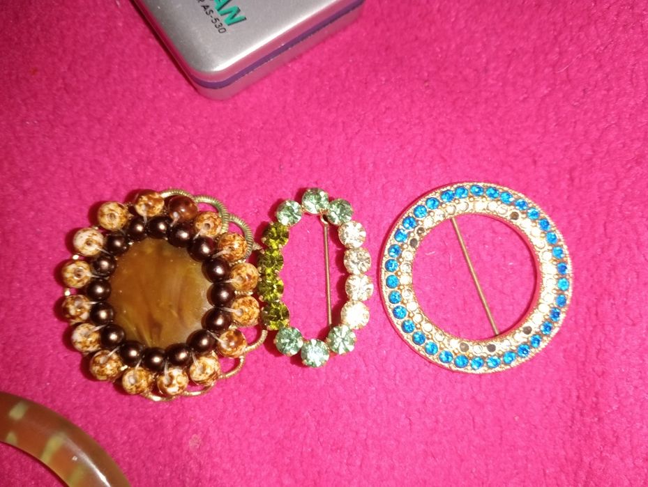 Брошки вінтаж  старовинні